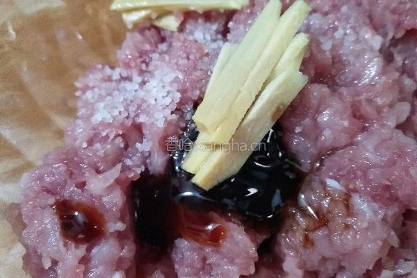 鲜蘑菇炒肉沫的做法图解2