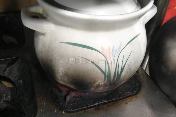 当归乌鸡汤的做法图解4