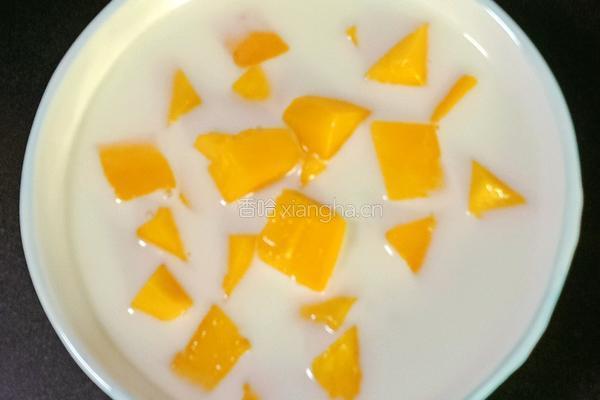 牛奶蜜豆芒果西米露的做法图解11