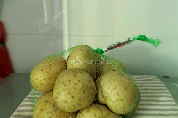 土豆豆角一锅烩的做法图解1