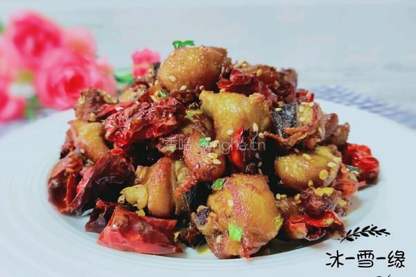 辣子鸡的做法图解1