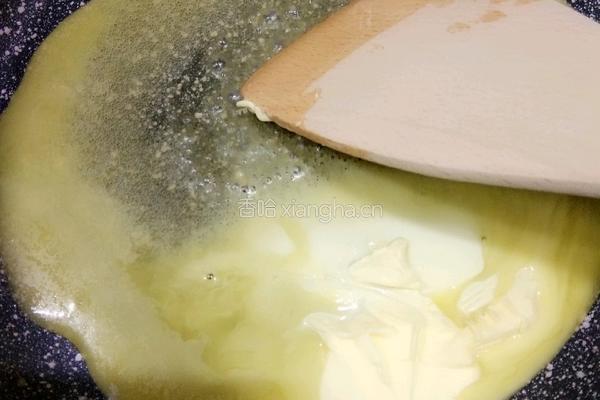 草莓雪花酥的做法图解2