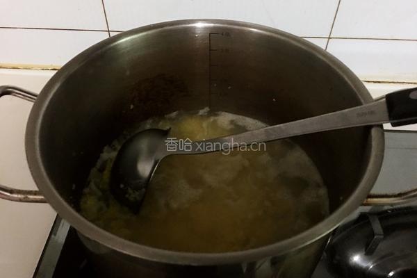 木瓜银耳小米粥的做法图解7