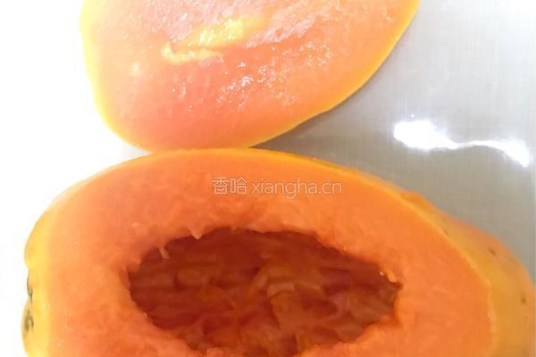 木瓜牛奶炖鸡蛋的做法图解2
