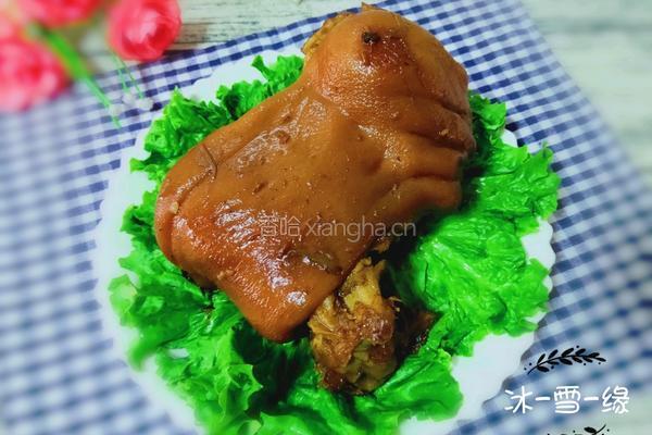 酱肘子的做法图解1