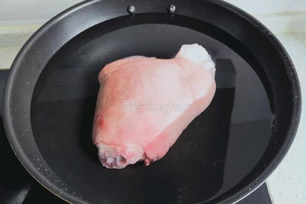 酱肘子的做法图解3