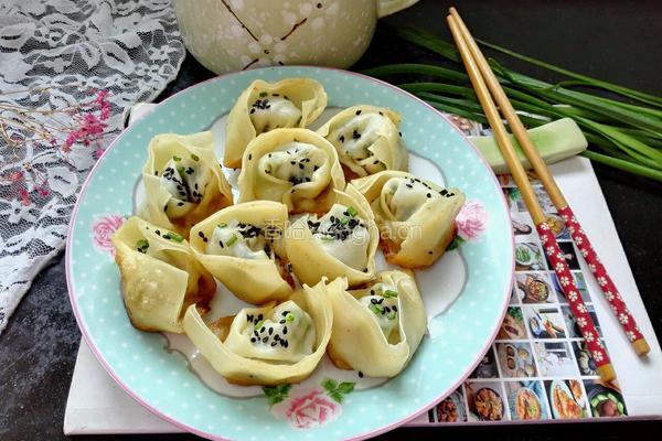 韭菜肉煎馄饨的做法图解8
