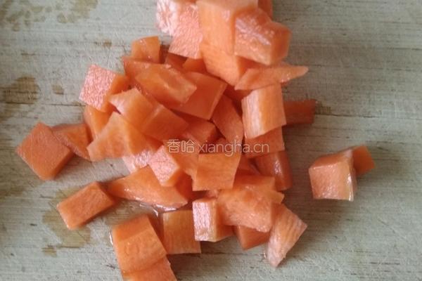 电饭煲腊味什锦饭的做法图解1