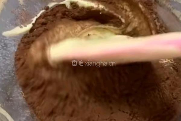 巧克力蛋糕卷的做法图解6