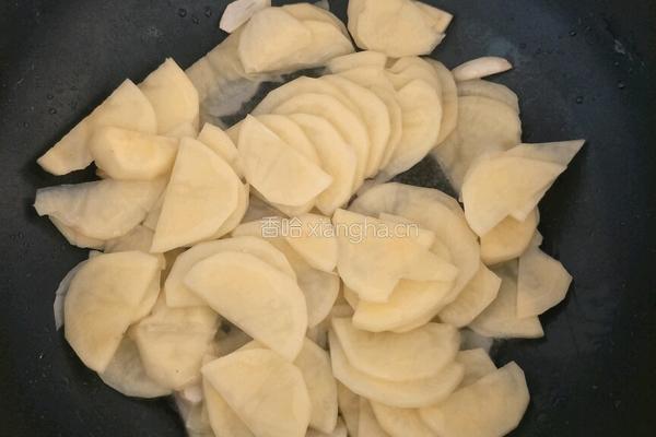土豆辣椒的做法图解5