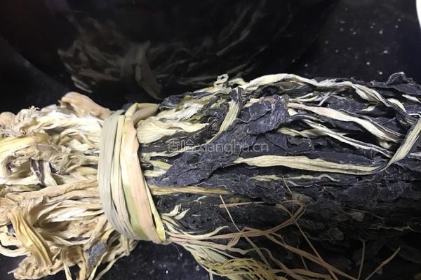 菜干猪肺汤的做法图解3