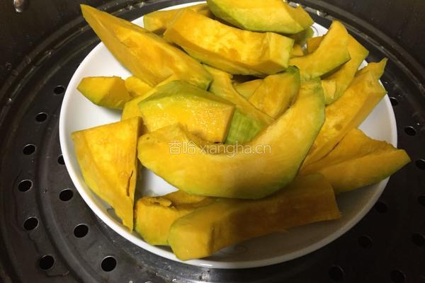 牛奶南瓜浓汤（可做宝宝辅食）的做法图解3