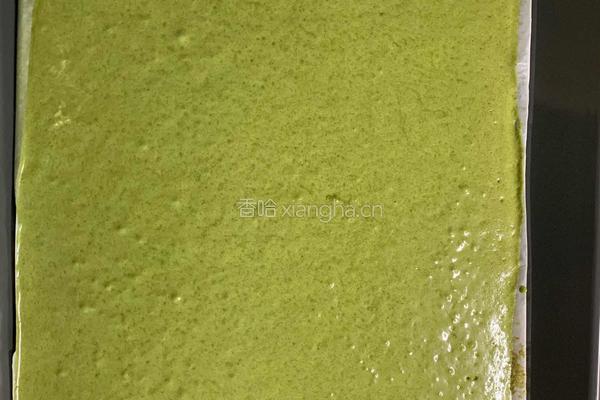 抹茶奶油蛋糕卷的做法图解7