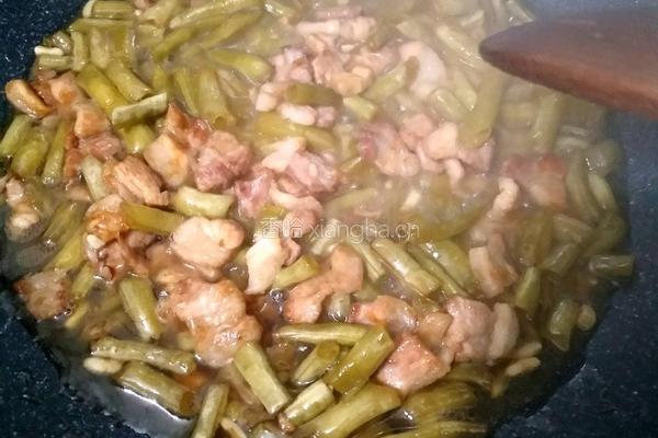 酸豆角炒五花肉的做法图解5