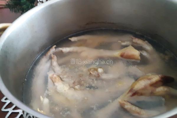 泰式无骨酸辣凤爪的做法图解2
