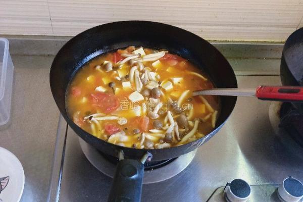 豆腐西红柿养胃汤的做法图解7