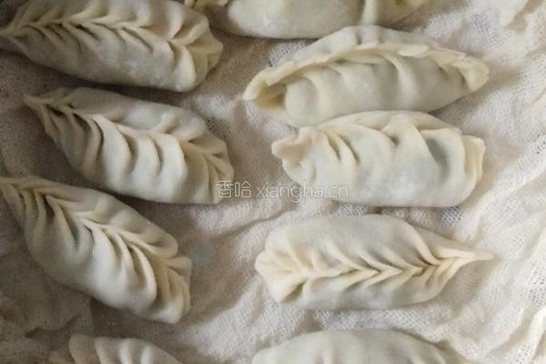 我包柳叶饺子的做法图解4