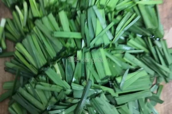 韭菜炒鸡蛋的做法图解1