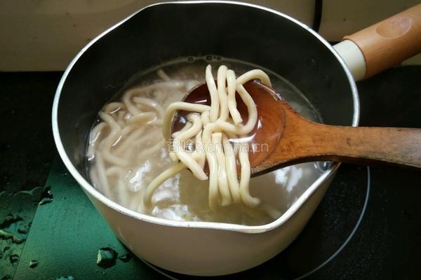 糖面条的做法图解4