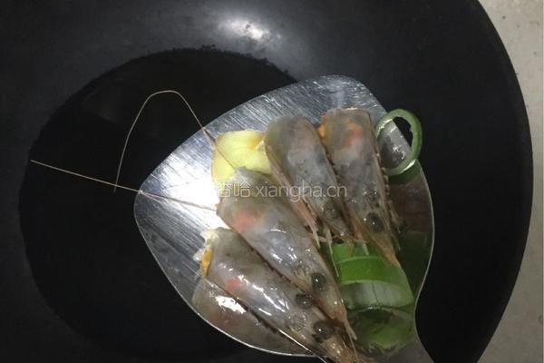 清炒虾仁的做法图解7