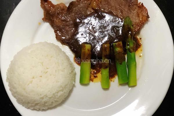 香煎澳洲肉眼牛排的做法图解5