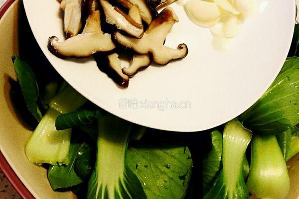 香菇油菜的做法图解2