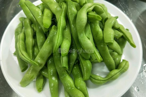 干煸四季豆的做法图解1