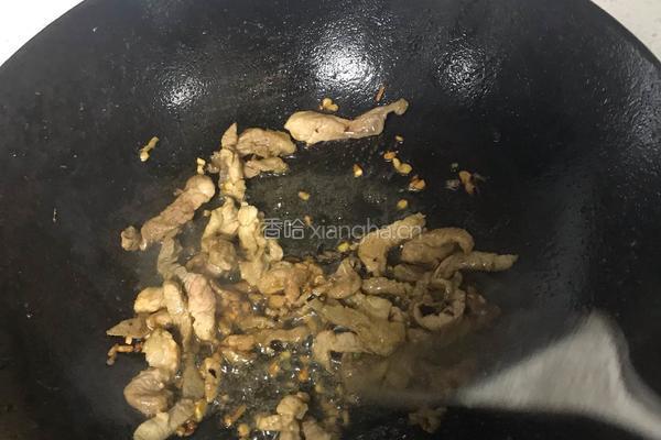 尖椒火腿鸡蛋炒肉的做法图解4