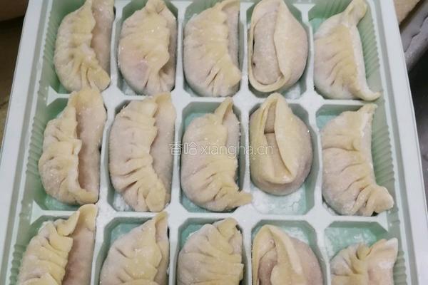 煎饺的做法图解1