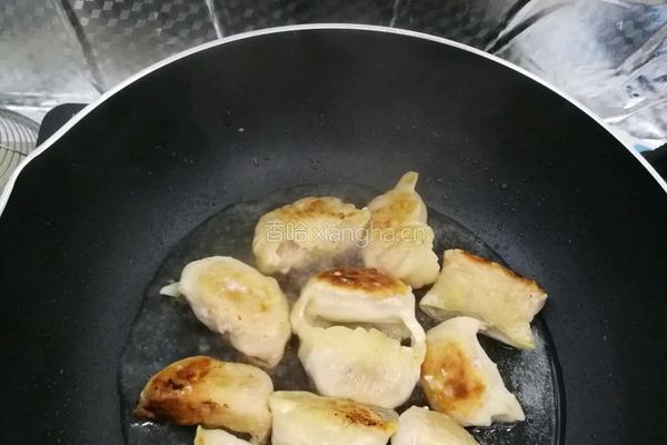 煎饺的做法图解3