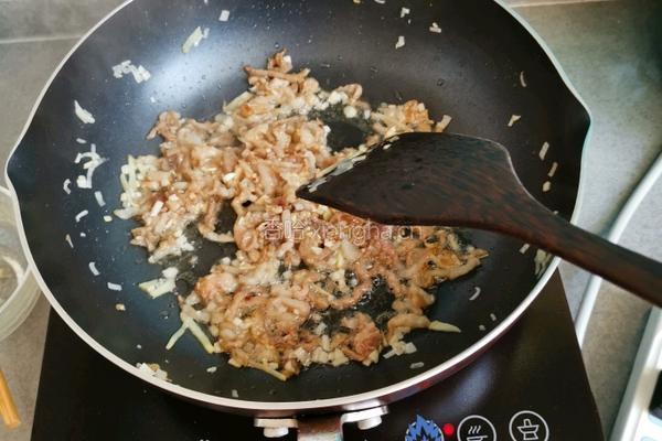 家常鱼香肉丝的做法图解4