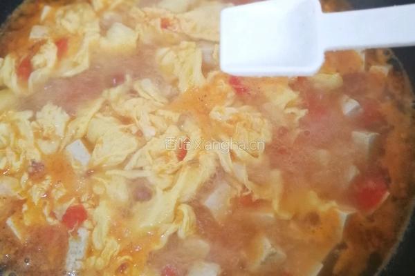 西红柿豆腐汤的做法图解15