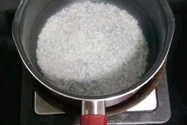 口蘑补锌粥 (宝宝辅食）的做法图解3