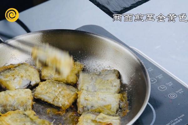 减肥版椒盐带鱼的做法图解7
