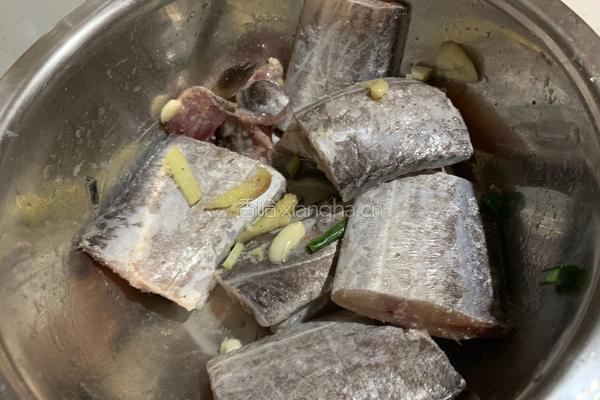 红烧带鱼的做法图解4