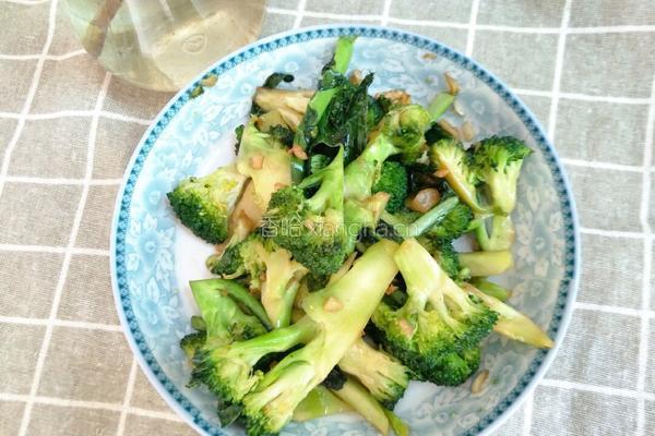 蒜香西蓝花的做法图解4
