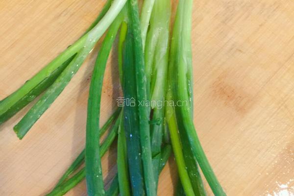 葱油拌面的做法图解1