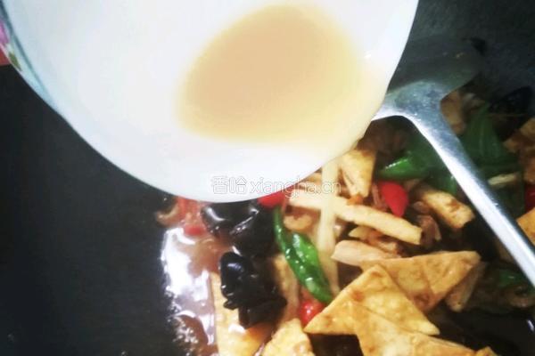 虾米炒豆腐干的做法图解13