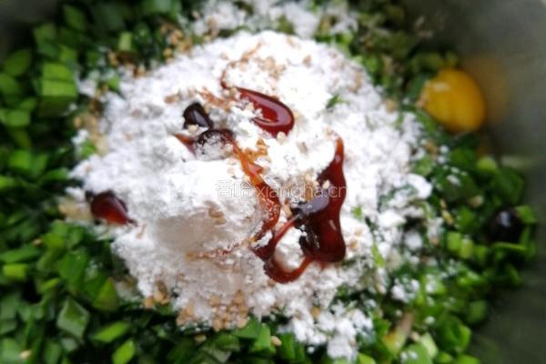 韭菜豆腐饼的做法图解11
