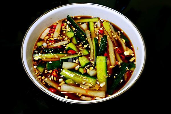 爽脆腌黄瓜的做法图解10