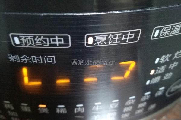 大骨玉米汤的做法图解6