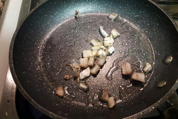 咸鱼豆腐煲的做法图解3