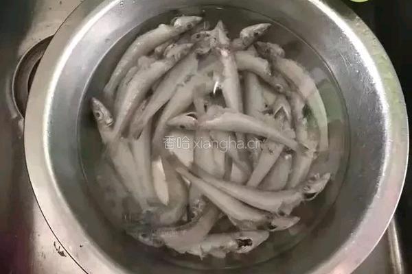 香酥沙丁鱼的做法图解5