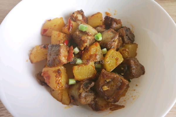 土豆烧排骨的做法图解6
