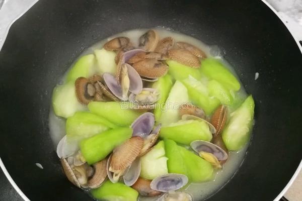 丝瓜炒花蛤的做法图解4