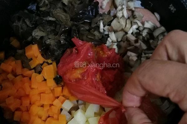 一颗蕃茄焖饭的做法图解14