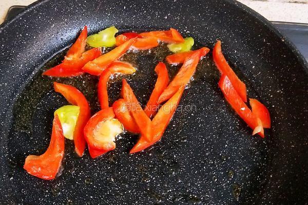 芦笋炒鸡蛋的做法图解6