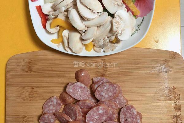 韩式鲜蔬牛肉肠焗饭的做法图解2