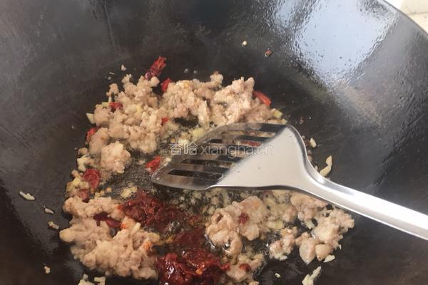 干煸豆角的做法图解4