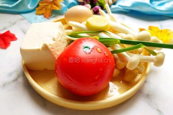 夏日轻食茄汁菌菇豆腐汤的做法图解2